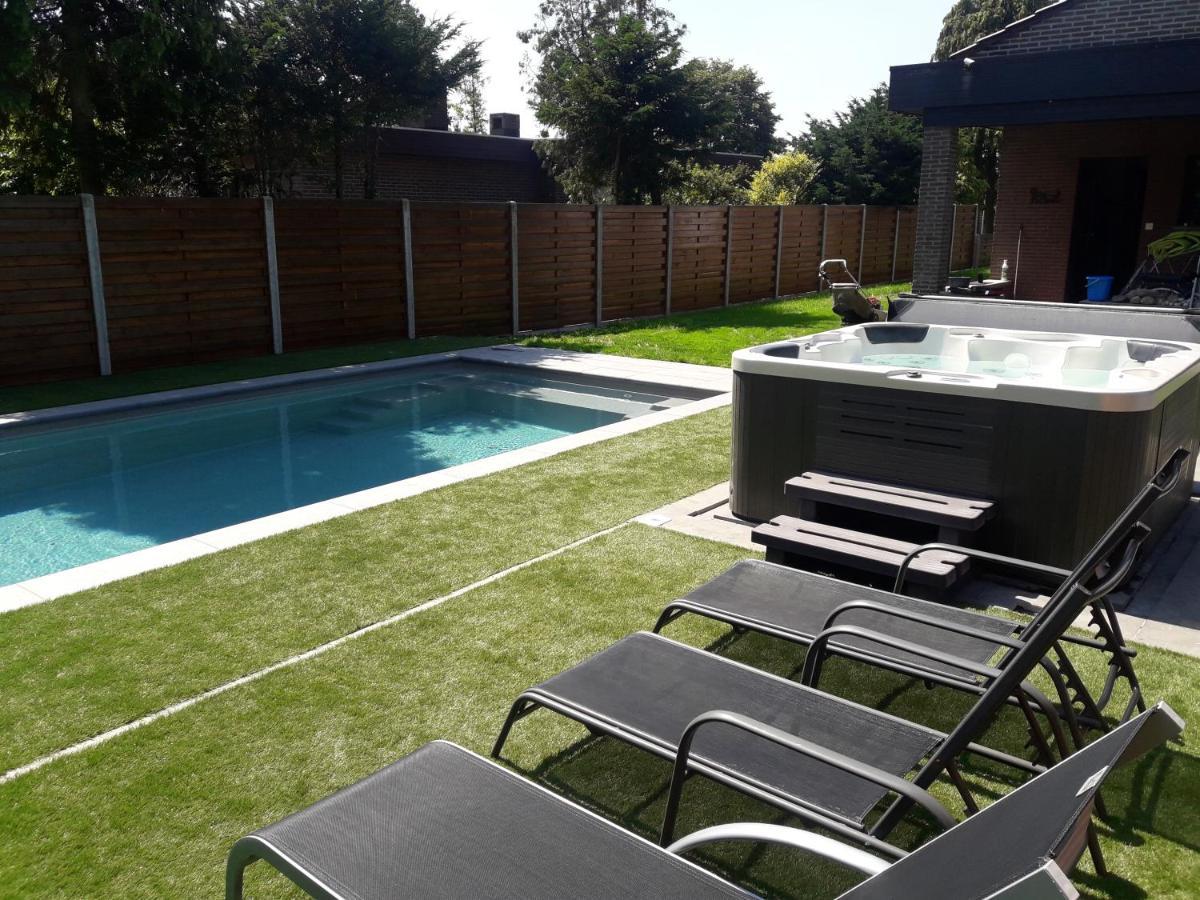 Appartement All In & Zwembad Leopoldsburg Exterior foto